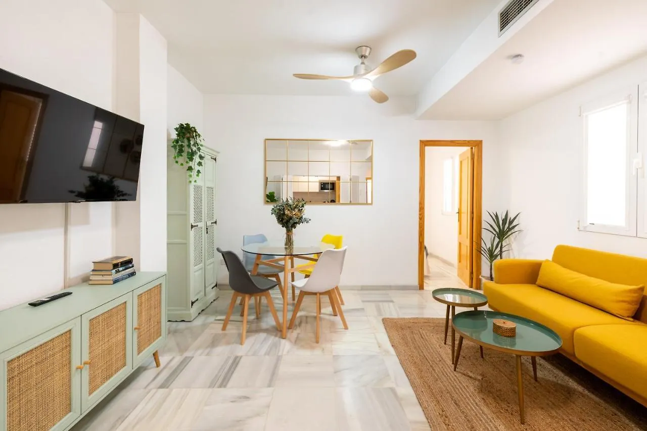 Apartamento Con Garaje, Centro De Sevilla Spain