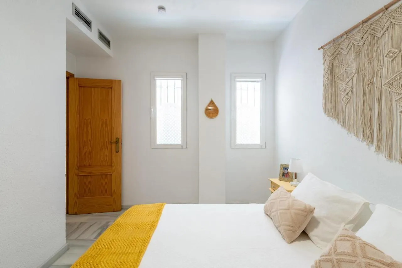 Apartamento Con Garaje, Centro De Sevilla Seville